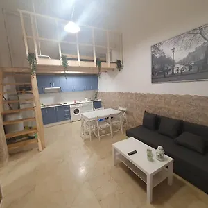 Triana 143 - Wifi Apartment Seville
