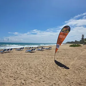Breathtaking 2-bedroom Beachside Apartment San Juan