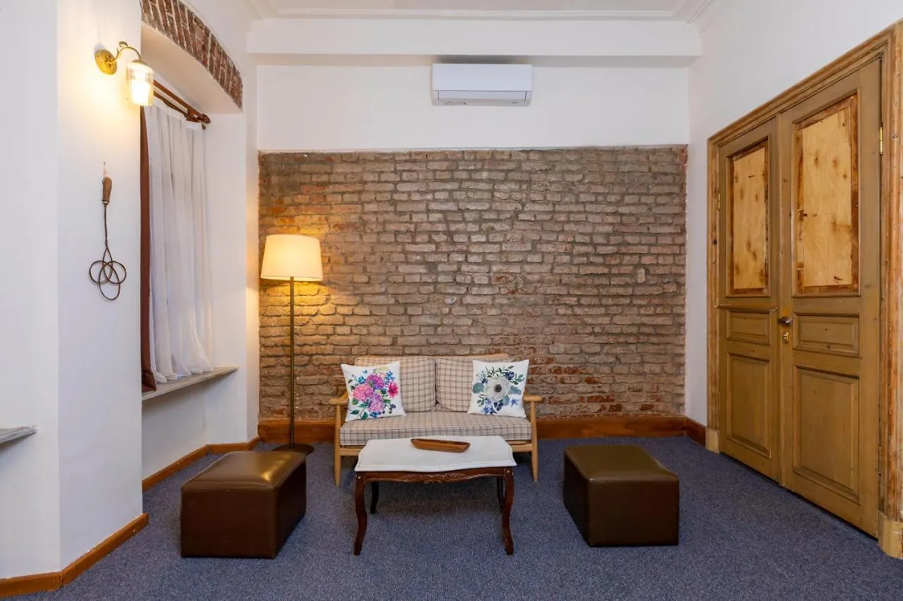 9 Pera Apartment Istanbul