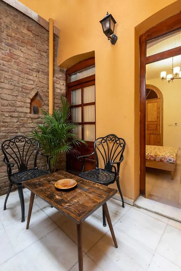 9 Pera Apartment Istanbul